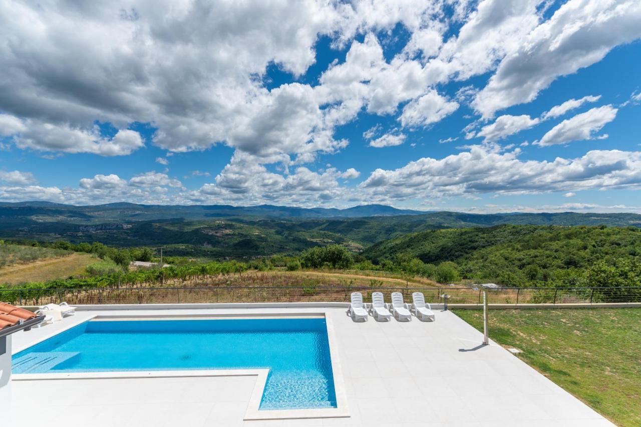 Panorama Villa *