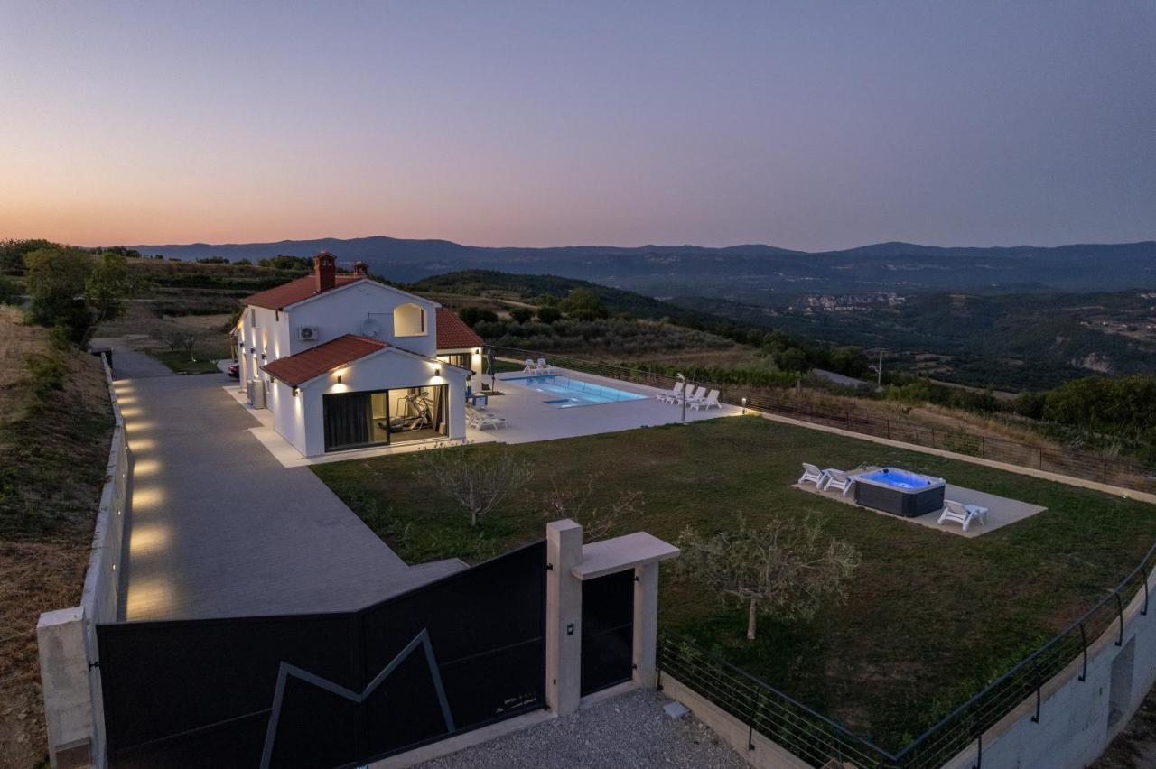 Panorama Vrh (Istria)